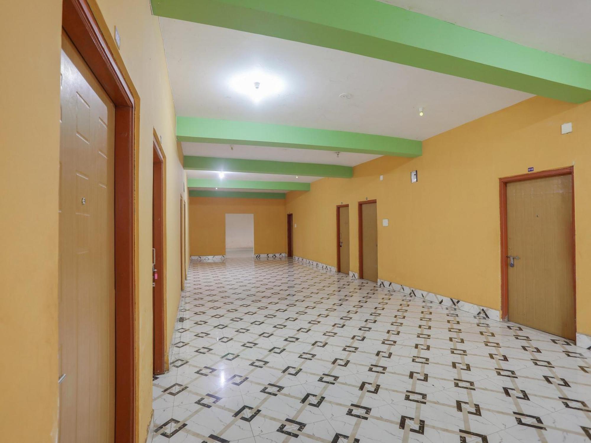 Hotel O Mountain View Lodge And Guest House Janla Bagian luar foto